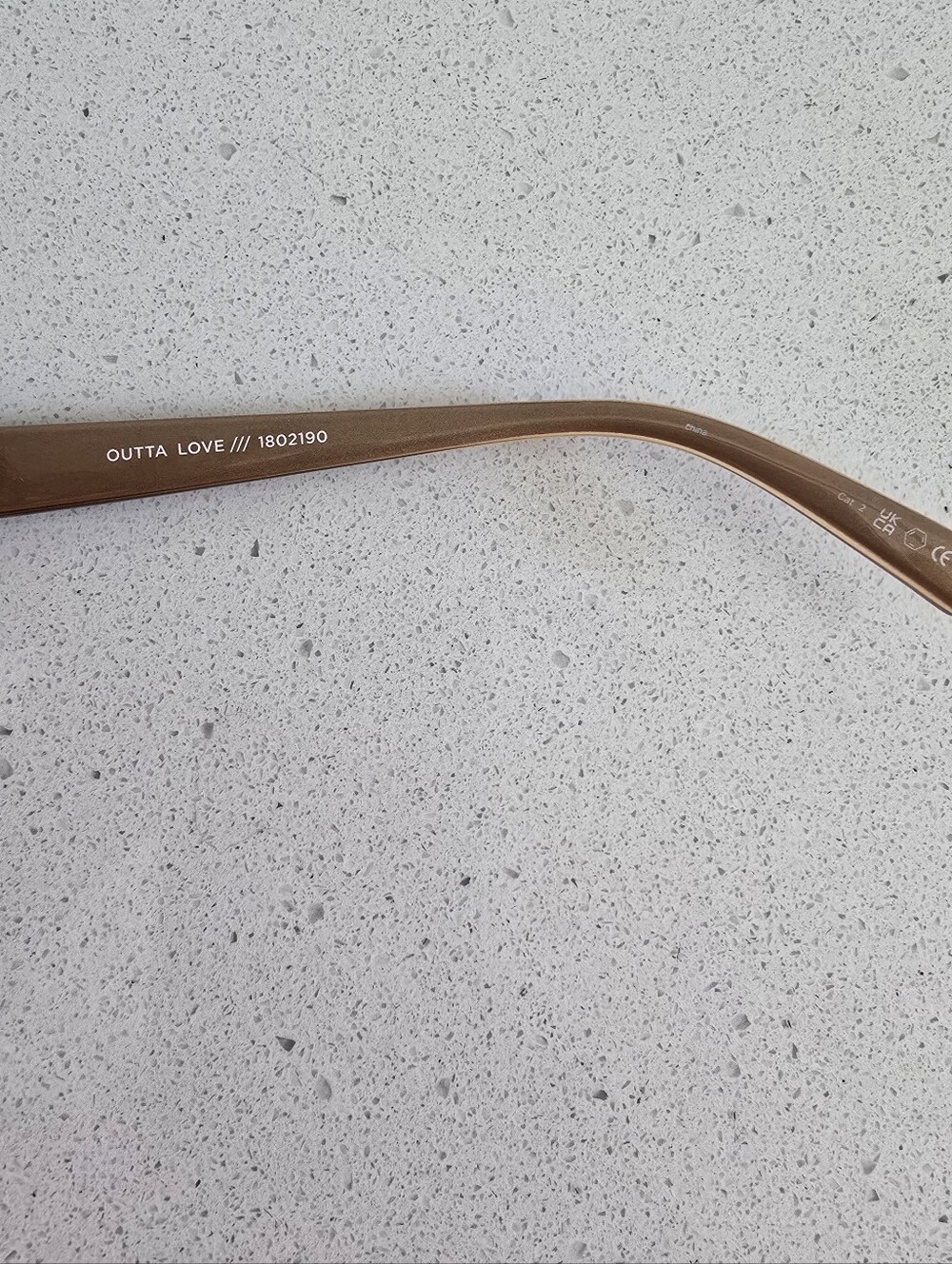 Le Specs Outta Love Brown Oval Women's Sunglasses - Like New - Picture 8 of 9